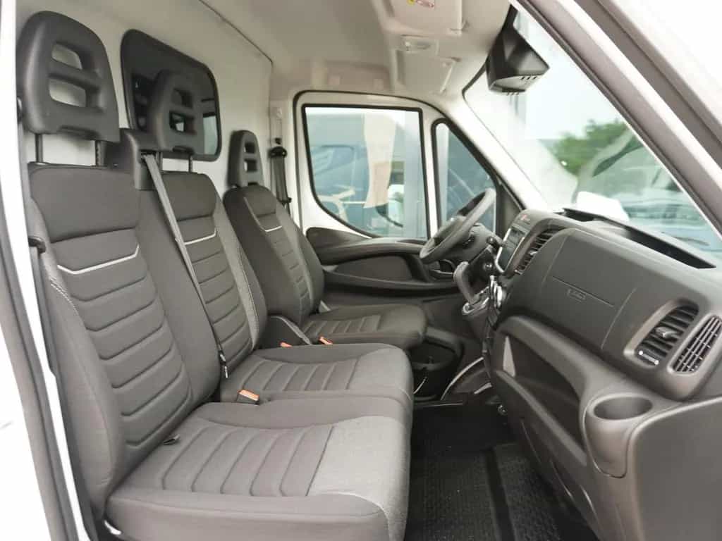 Iveco Other Daily 35S16 3.0 L Automatik / 4,68 m Ladelänge null-photo-5