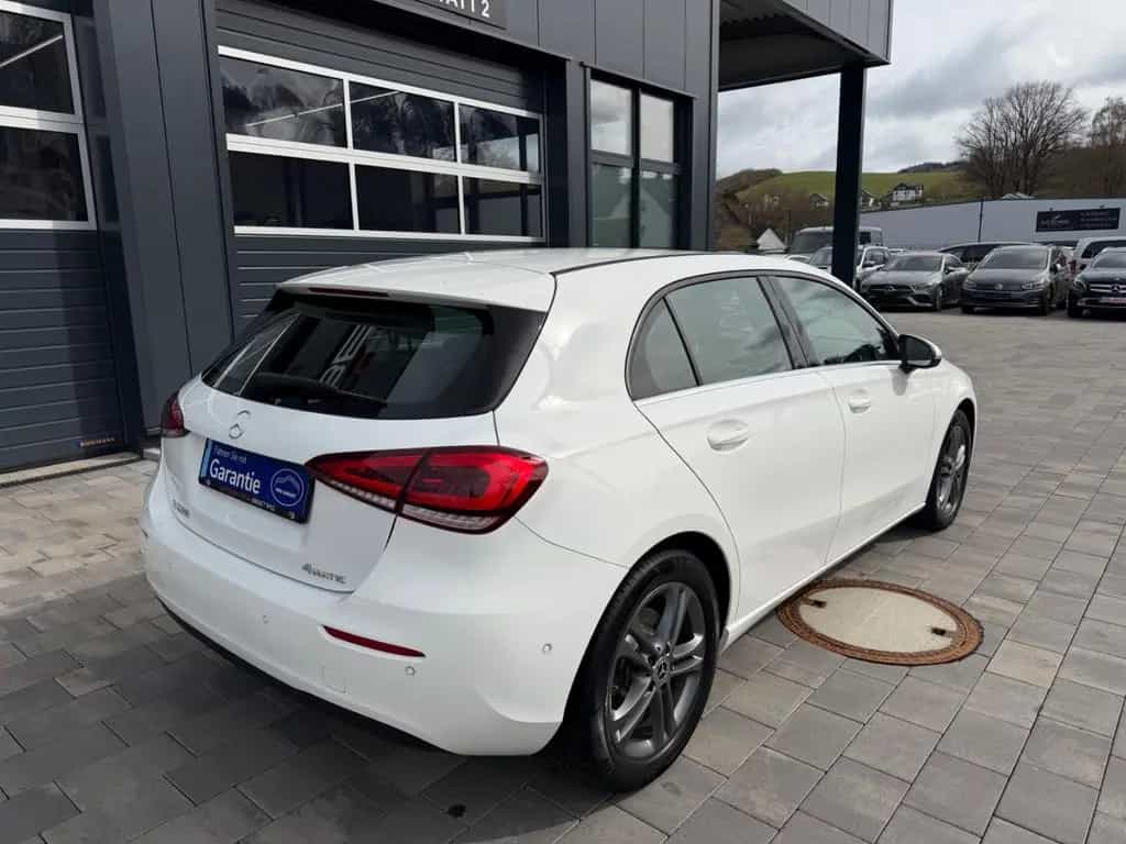 Mercedes-Benz A-Class 4-Matic*NAVI*SHZG*8-FACH*TEMPO*PDC 09/2018-photo-17