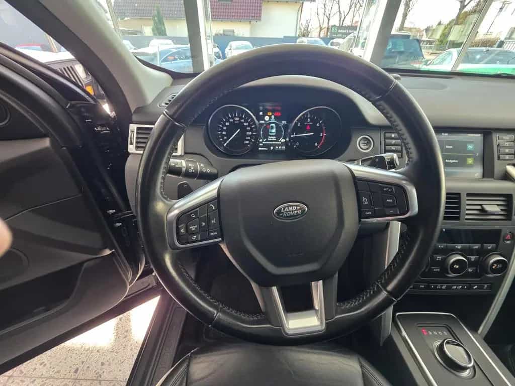 Land Rover Discovery Sport 4x4 AWD*Pano*Vollausstattung 07/2018-photo-16