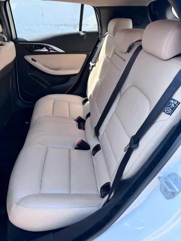 Infiniti Q30 2.2 diesel DCT AWD Luxe Tech 06/2019-photo-12