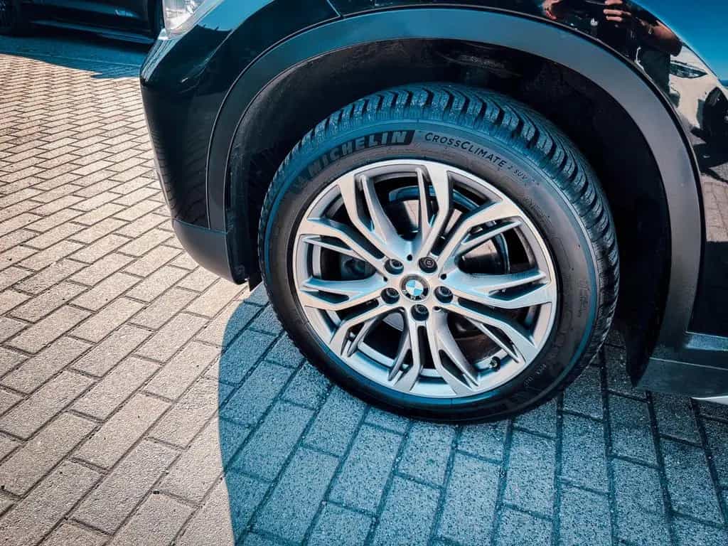 BMW X1 sDrive 18 i xLine M Sport 08/2019-photo-11