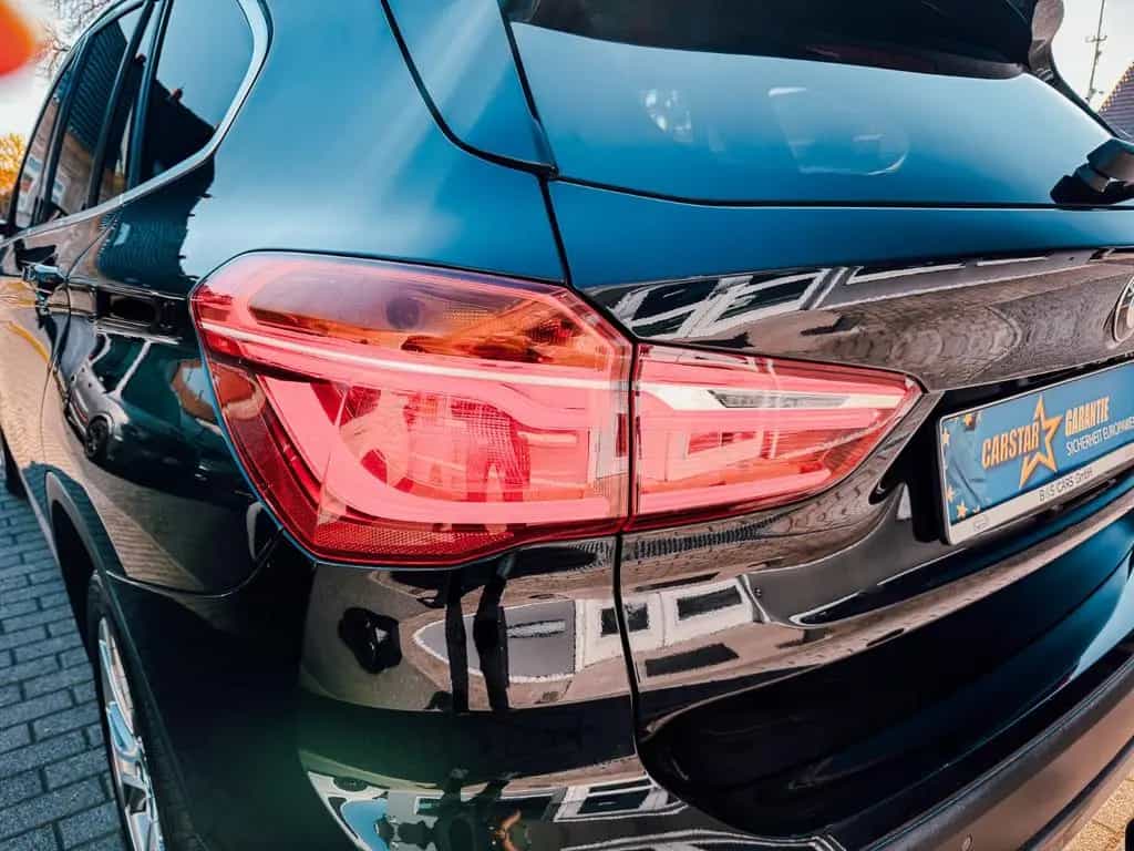 BMW X1 sDrive 18 i xLine M Sport 08/2019-photo-16