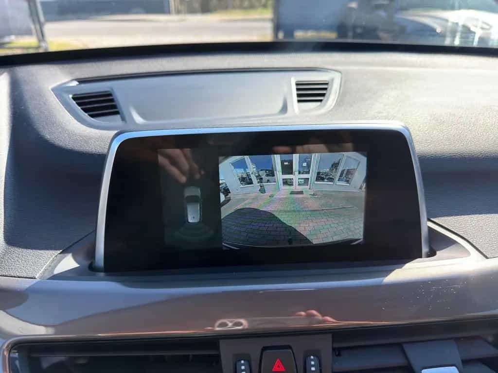 BMW X1 sDrive 18 i xLine M Sport 08/2019-photo-26