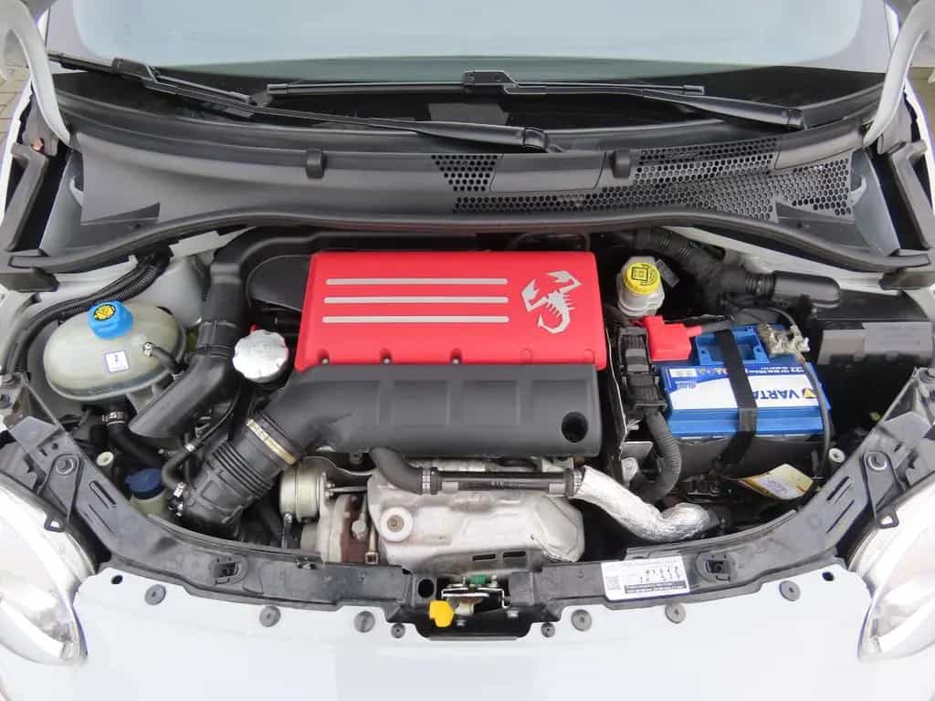 Abarth 595C 1.4 T-Jet 16V Estetico Paket Sport-AGA 03/2017-photo-15