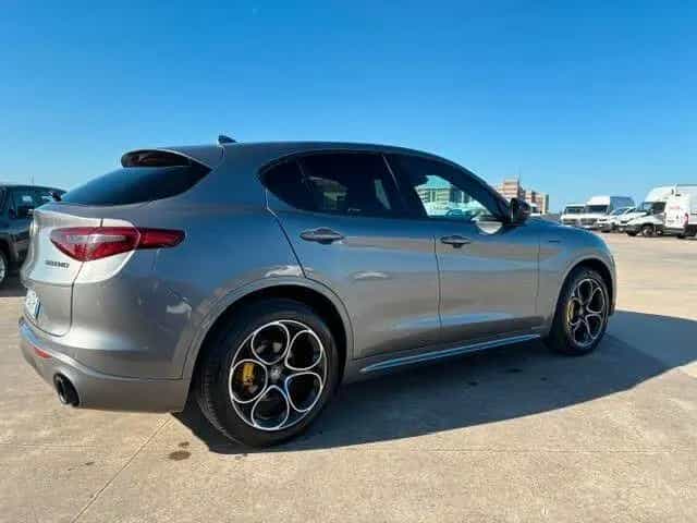 Alfa Romeo Stelvio 2.2 Turbodiesel 210 CV AT8 Q4 05/2021-photo-7