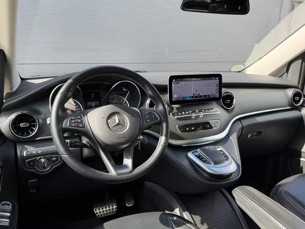 Mercedes-Benz V-Class V300d lang AVANTGARDE*Night*AMG*Burmester*2.Hand 04/2021-photo-11