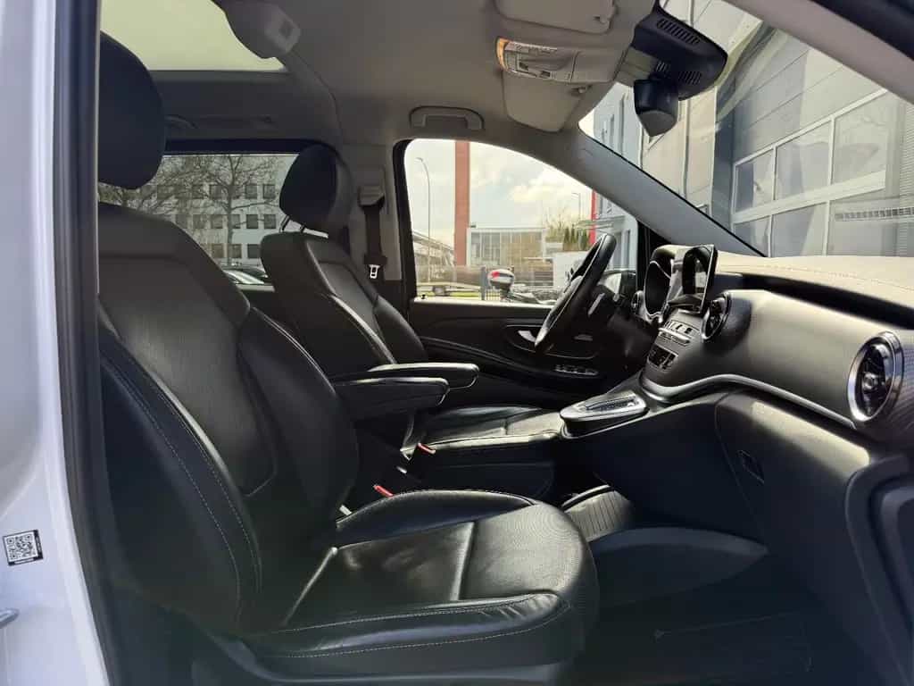 Mercedes-Benz V-Class V300d lang AVANTGARDE*Night*AMG*Burmester*2.Hand 04/2021-photo-14