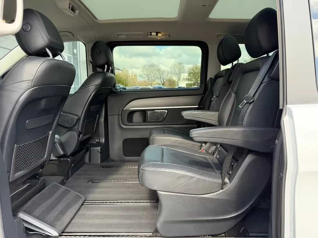 Mercedes-Benz V-Class V300d lang AVANTGARDE*Night*AMG*Burmester*2.Hand 04/2021-photo-15