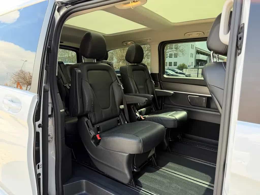 Mercedes-Benz V-Class V300d lang AVANTGARDE*Night*AMG*Burmester*2.Hand 04/2021-photo-16