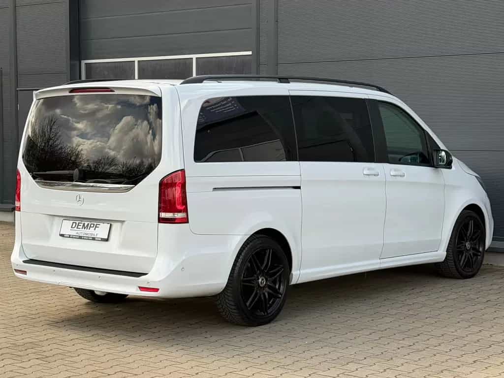 Mercedes-Benz V-Class V300d lang AVANTGARDE*Night*AMG*Burmester*2.Hand 04/2021-photo-5