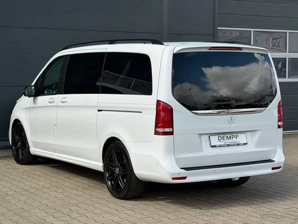 Mercedes-Benz V-Class V300d lang AVANTGARDE*Night*AMG*Burmester*2.Hand 04/2021-photo-9