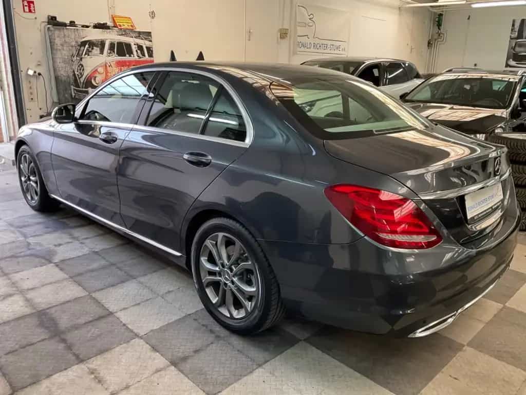 Mercedes-Benz C 180 CGI Aut,Avantgarde,Navi,LED,AHK, TÜV28 10/2016-photo-1