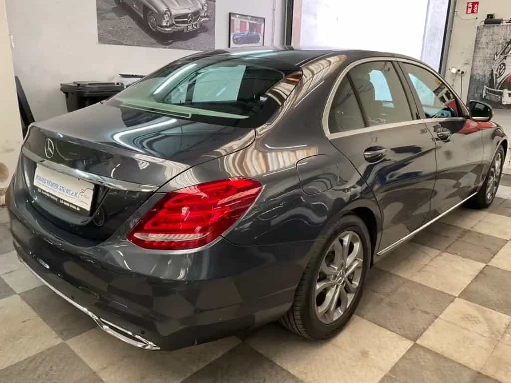Mercedes-Benz C 180 CGI Aut,Avantgarde,Navi,LED,AHK, TÜV28 10/2016-photo-3