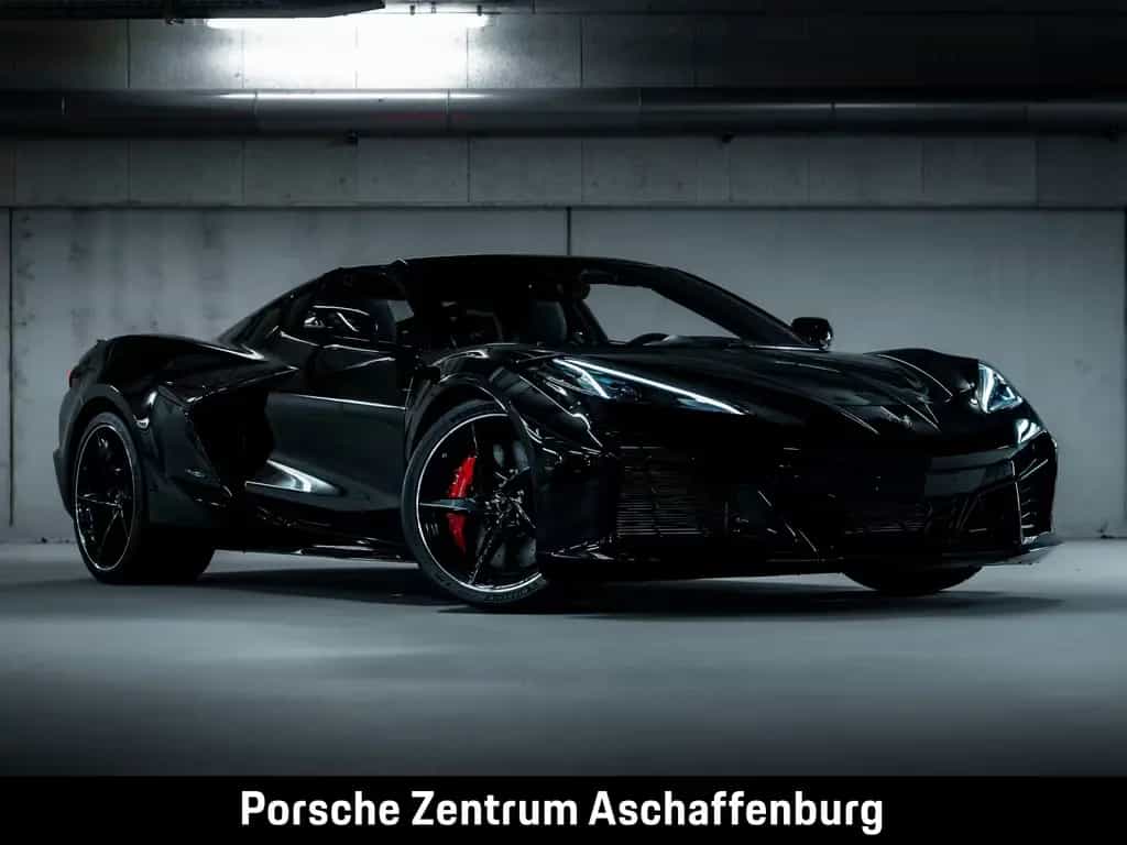 Corvette C8 E-Ray 3LZ Coupe V8 wenig KM 11/2025-photo-0