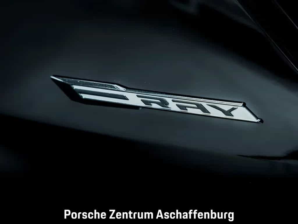 Corvette C8 E-Ray 3LZ Coupe V8 wenig KM 11/2025-photo-10