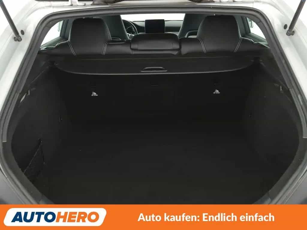 Mercedes-Benz CLA 180 Shooting Brake CLA-Klasse CLA 180 Shooting Brake AMG Line Aut. 02/2018-photo-17
