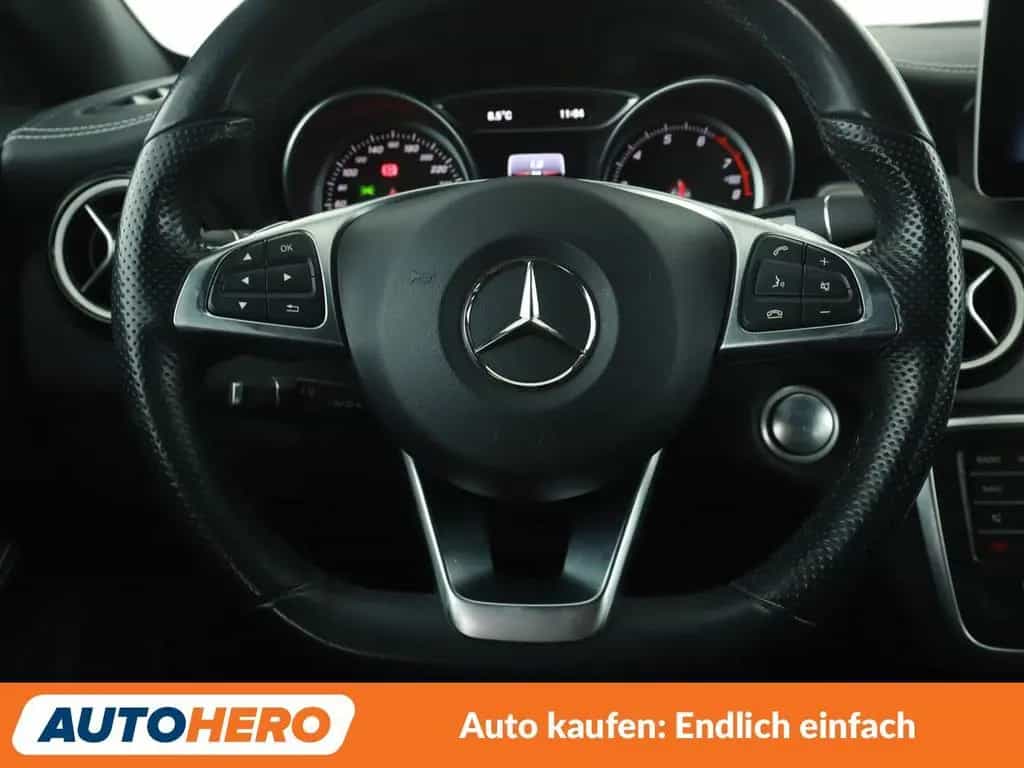 Mercedes-Benz CLA 180 Shooting Brake CLA-Klasse CLA 180 Shooting Brake AMG Line Aut. 02/2018-photo-18
