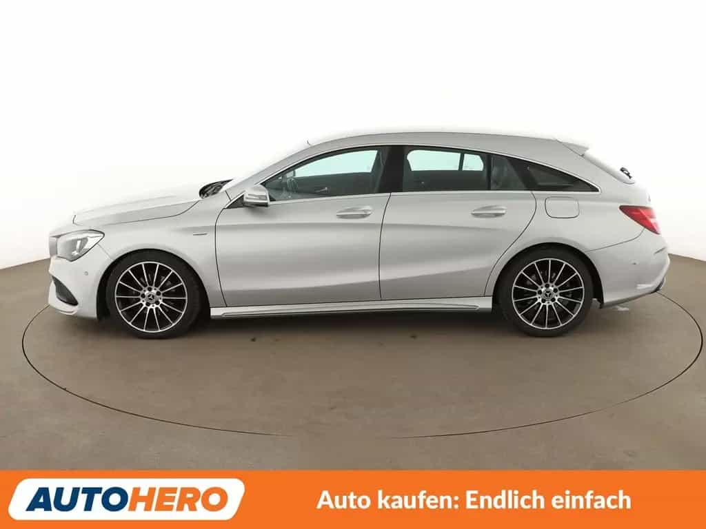 Mercedes-Benz CLA 180 Shooting Brake CLA-Klasse CLA 180 Shooting Brake AMG Line Aut. 02/2018-photo-2