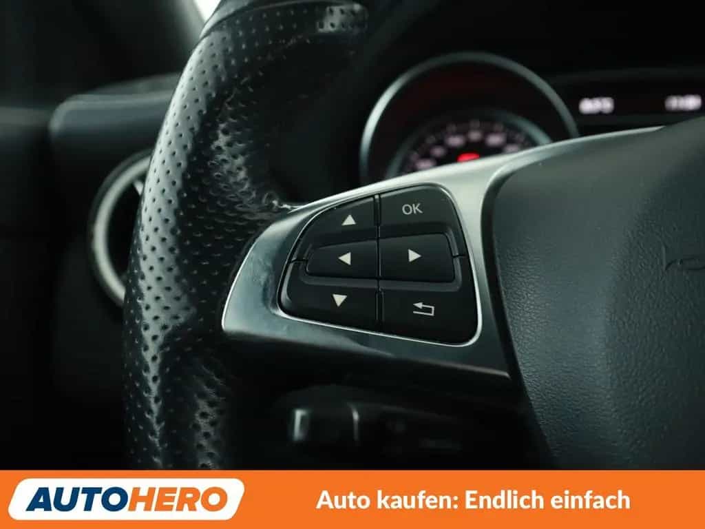 Mercedes-Benz CLA 180 Shooting Brake CLA-Klasse CLA 180 Shooting Brake AMG Line Aut. 02/2018-photo-31