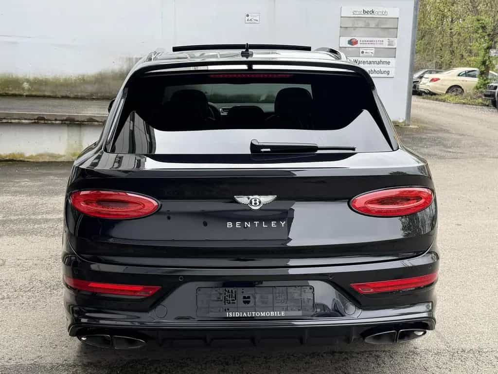 Bentley Bentayga V8 Azure Black Mulliner Carbon Pano HuD 09/2023-photo-4