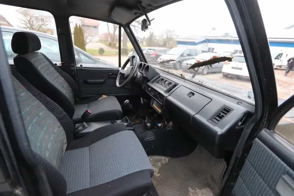 Isuzu Trooper 4x4 Wenig KM AHK ZV SHZ 04/1991-photo-8