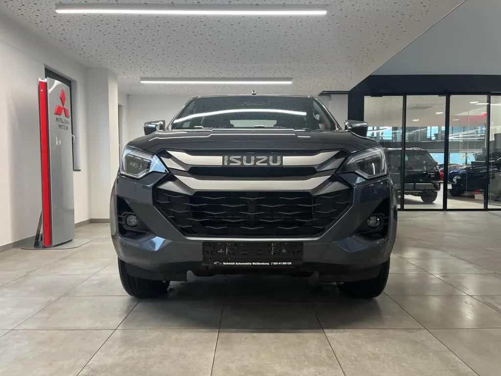 Isuzu D-Max 1.9L DoubleCab 4x4 LSE LED ACC PDC Kamera 03/2026-photo-4