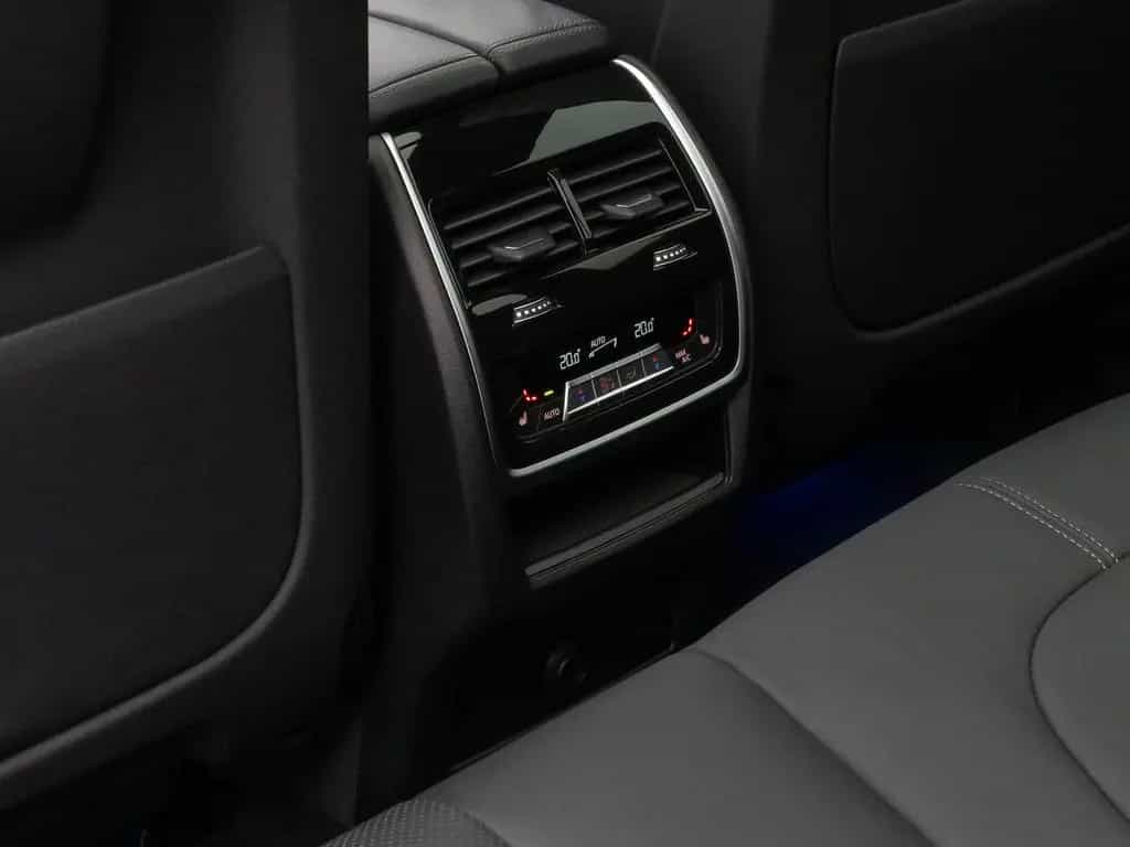 BMW X5 xD30d M Sport Panorama Kamera HUD DAB HiFi 10/2021-photo-27