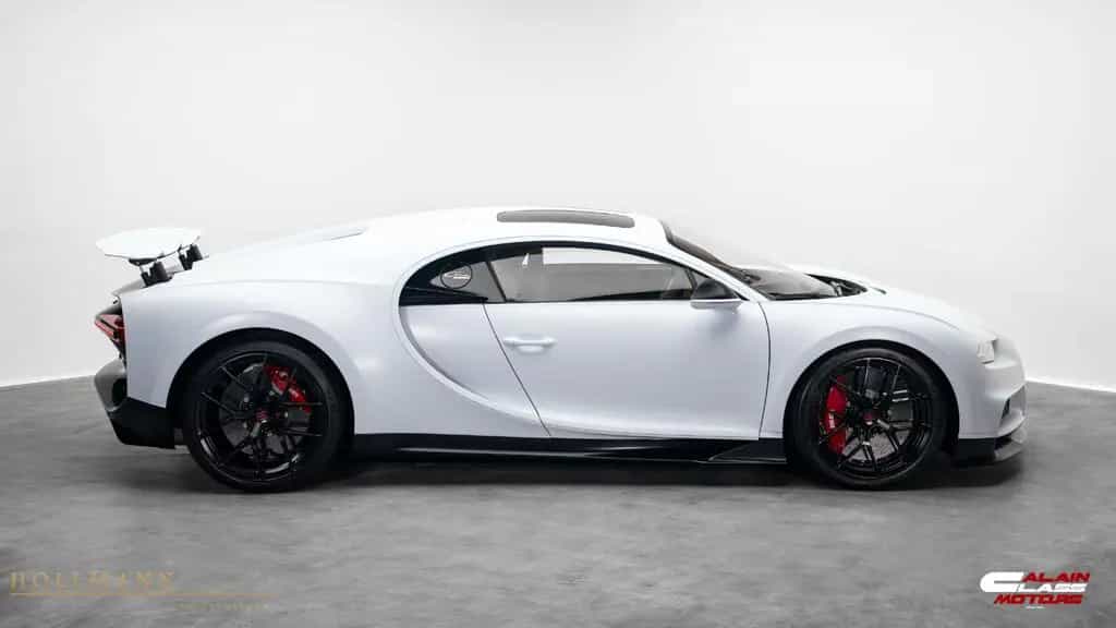 Bugatti Chiron SPORT + W16 + 8L + 1500 PS + CARBON 04/2022-photo-2