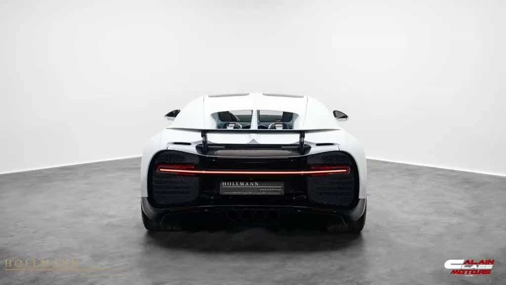 Bugatti Chiron SPORT + W16 + 8L + 1500 PS + CARBON 04/2022-photo-7