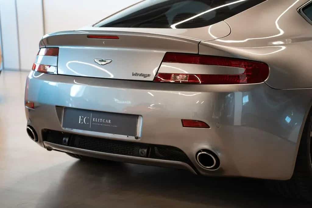 Aston Martin V8 Vantage 4.3l 06/2006-photo-11