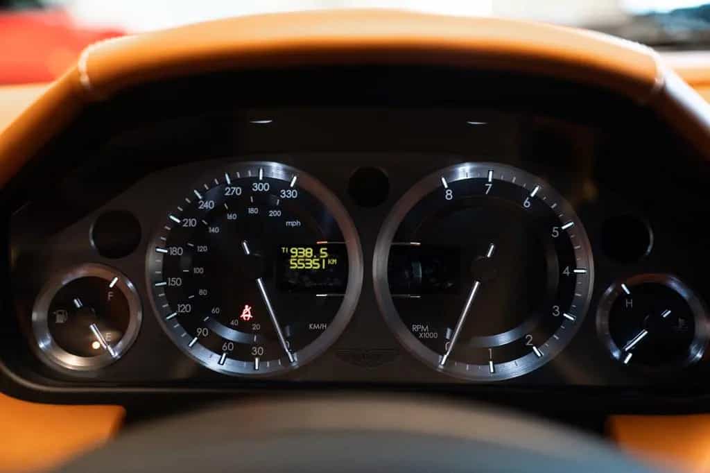 Aston Martin V8 Vantage 4.3l 06/2006-photo-24