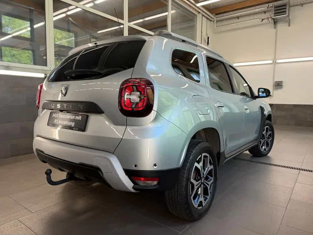 Dacia Duster II Adventure 5 J. Garantie NAVI SHZ TEMPO 12/2019-photo-14