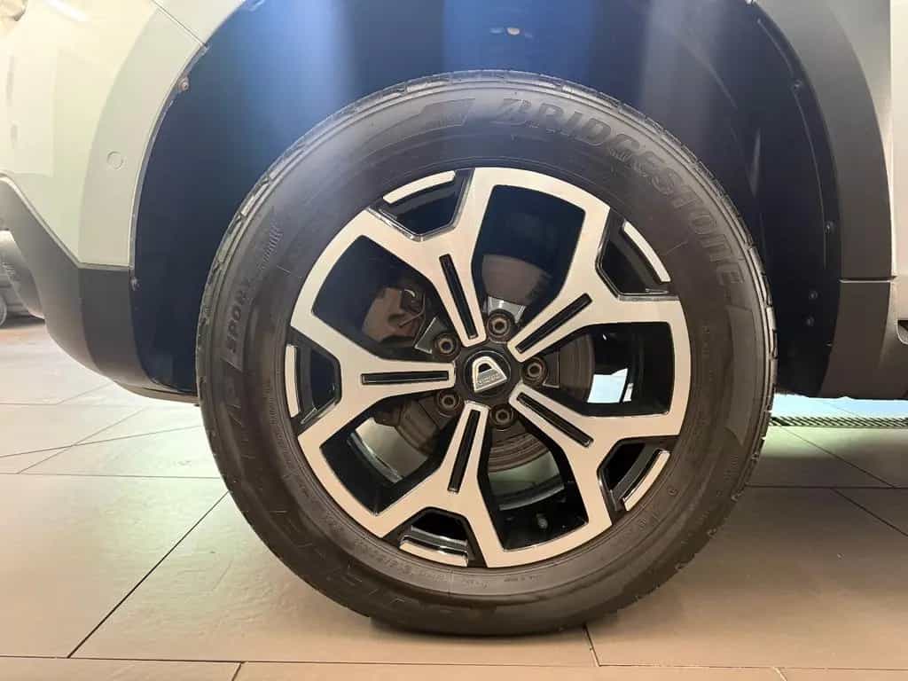 Dacia Duster II Adventure 5 J. Garantie NAVI SHZ TEMPO 12/2019-photo-25