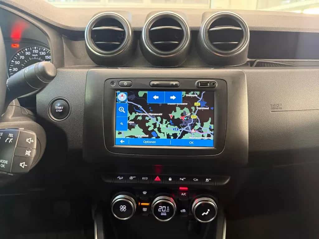 Dacia Duster II Adventure 5 J. Garantie NAVI SHZ TEMPO 12/2019-photo-5