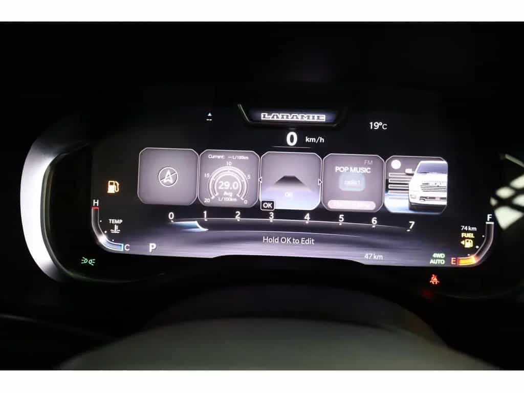 Dodge Ram 1500 Laramie Night ACC SITZBELÜFTUNG PANO null-photo-27