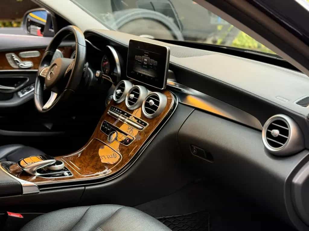 Mercedes-Benz C-Class 400 T 4Matic AIRMATIC*Pano*Burmester*S.heizung 09/2015-photo-33