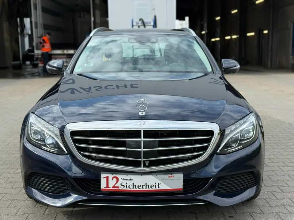 Mercedes-Benz C-Class 400 T 4Matic AIRMATIC*Pano*Burmester*S.heizung 09/2015-photo-4