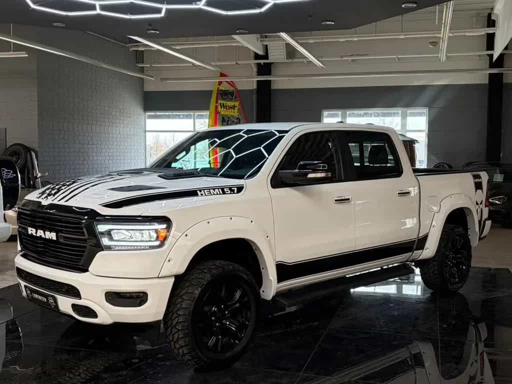 Dodge RAM 1500 Laramie Crew Cab 4x4 Kamera Leder LED 07/2020-photo-0