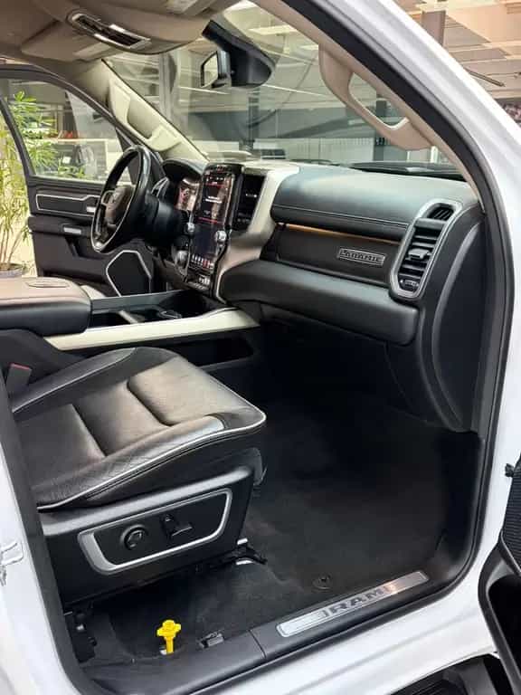 Dodge RAM 1500 Laramie Crew Cab 4x4 Kamera Leder LED 07/2020-photo-13