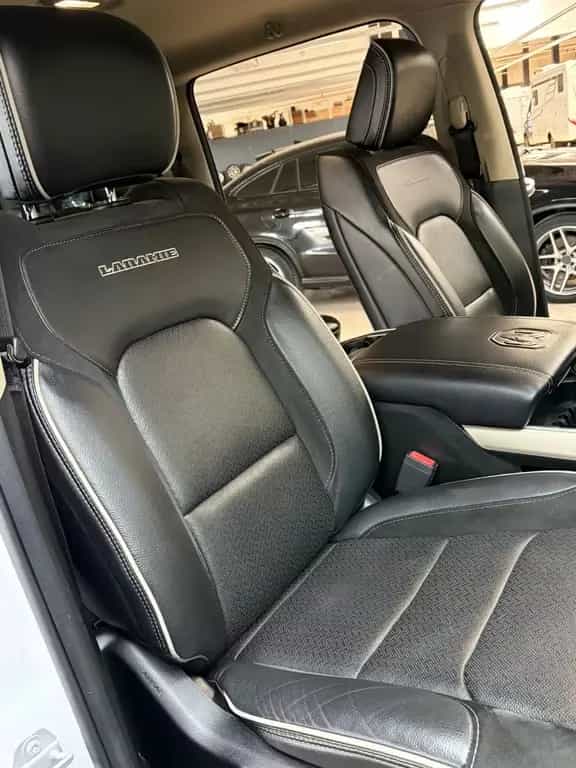 Dodge RAM 1500 Laramie Crew Cab 4x4 Kamera Leder LED 07/2020-photo-15