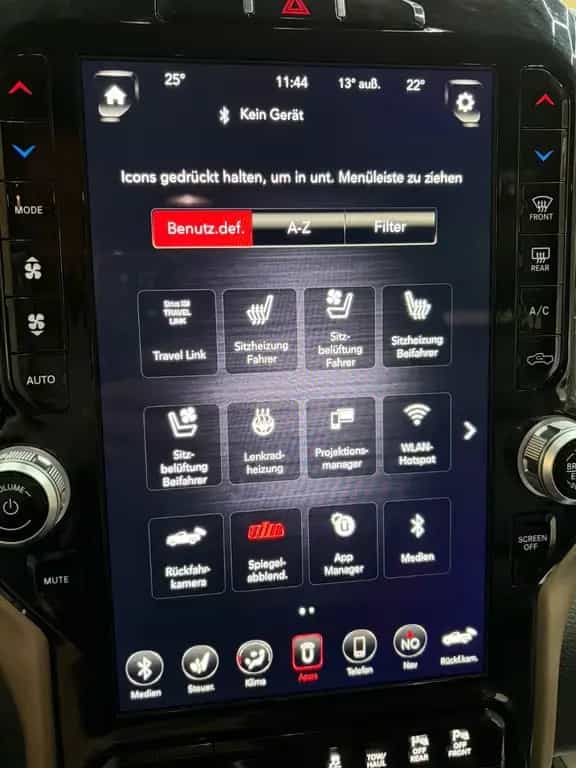 Dodge RAM 1500 Laramie Crew Cab 4x4 Kamera Leder LED 07/2020-photo-26