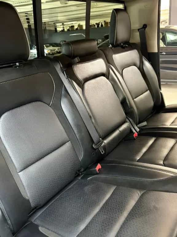 Dodge RAM 1500 Laramie Crew Cab 4x4 Kamera Leder LED 07/2020-photo-38