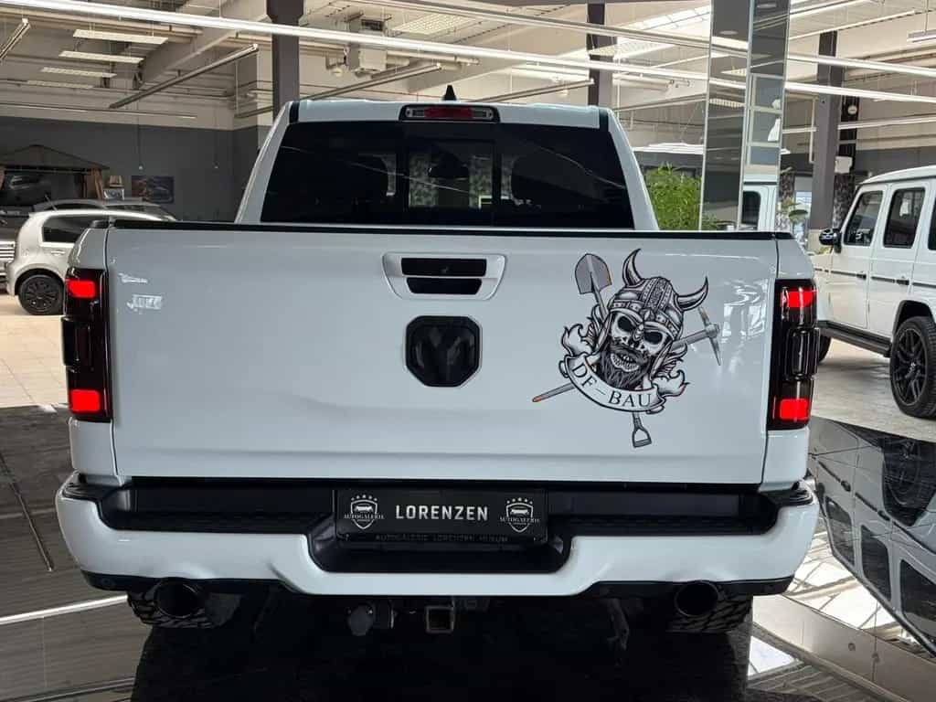 Dodge RAM 1500 Laramie Crew Cab 4x4 Kamera Leder LED 07/2020-photo-41