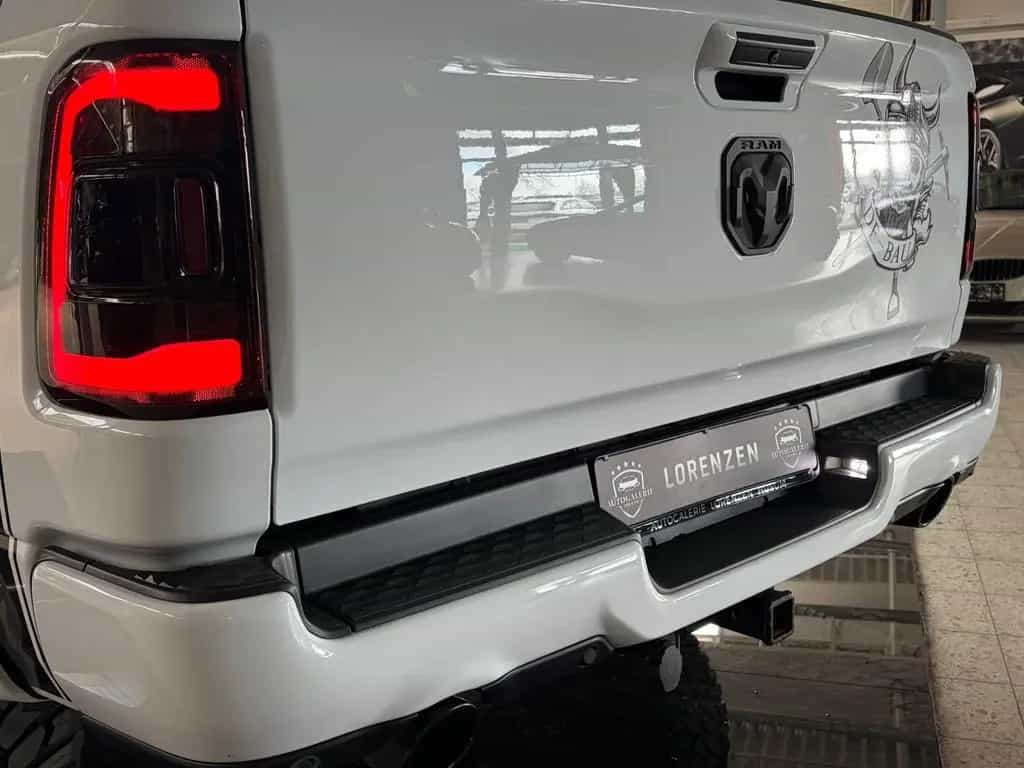 Dodge RAM 1500 Laramie Crew Cab 4x4 Kamera Leder LED 07/2020-photo-42