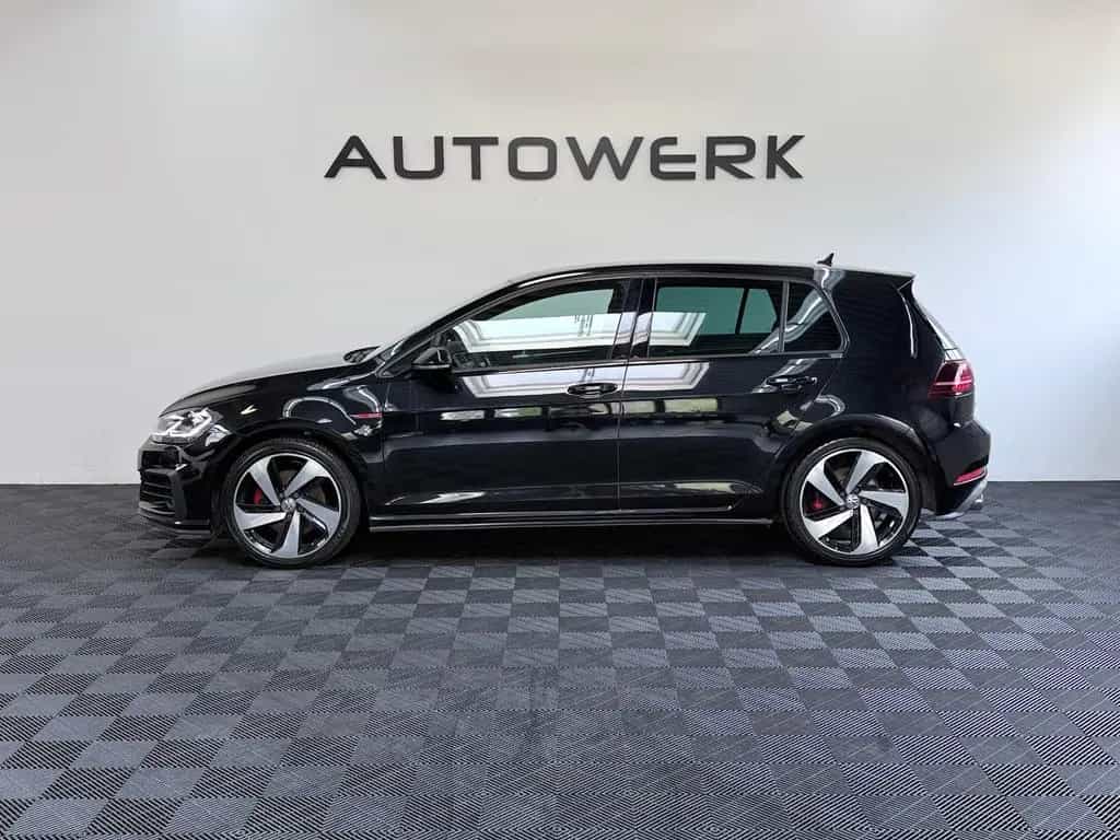 Volkswagen Golf VII Lim. GTI *Virtual*Dcc*Acc* 08/2018-photo-2