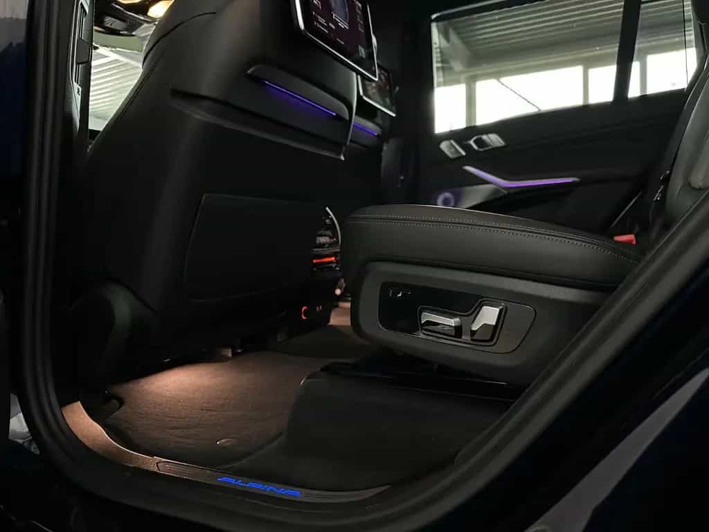 ALPINA XB7 7-Sitzer/Massage/Skylounge/ NightVision/AHK 04/2021-photo-32