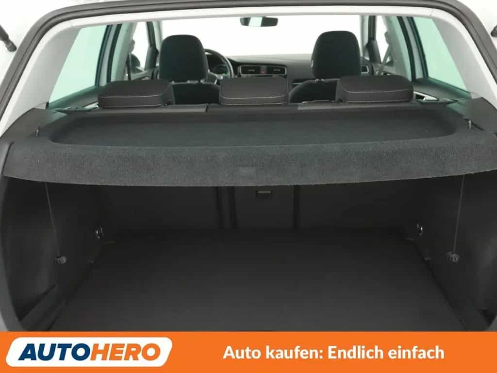 Volkswagen Golf VII 1.5 TSI ACT Highline BMT Aut.*NAVI*LED* 11/2019-photo-17