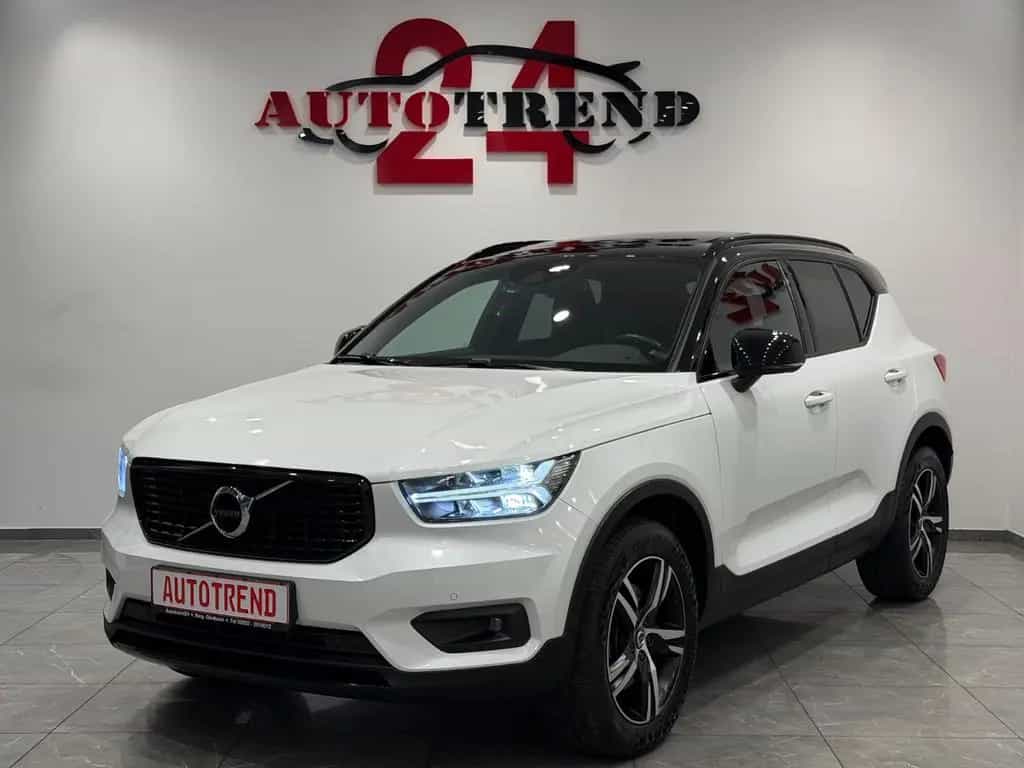 Volvo XC40 R Design AWD 1.HAND PANO+KAMERA+LED+AHK 05/2018-photo-2