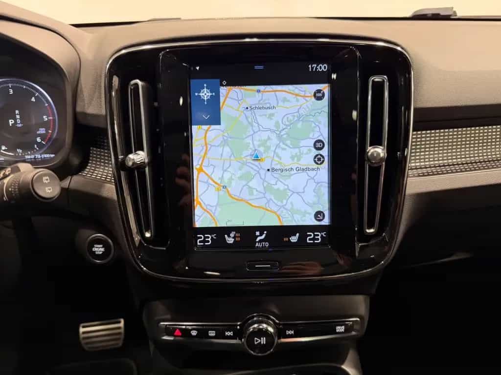Volvo XC40 R Design AWD 1.HAND PANO+KAMERA+LED+AHK 05/2018-photo-22