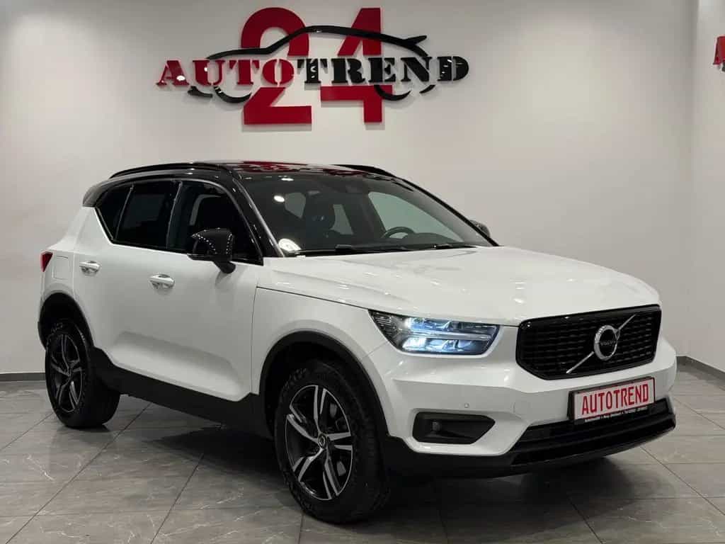Volvo XC40 R Design AWD 1.HAND PANO+KAMERA+LED+AHK 05/2018-photo-3